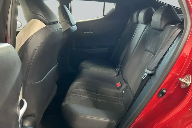 Toyota C-HR din 2023 cu 50.750 km - oferta TOY228832 - foto 11