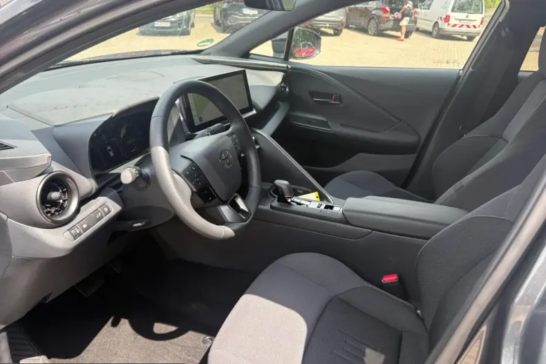 Toyota C-HR din 2025 cu 2.659 km - oferta TOY228836 - foto 10