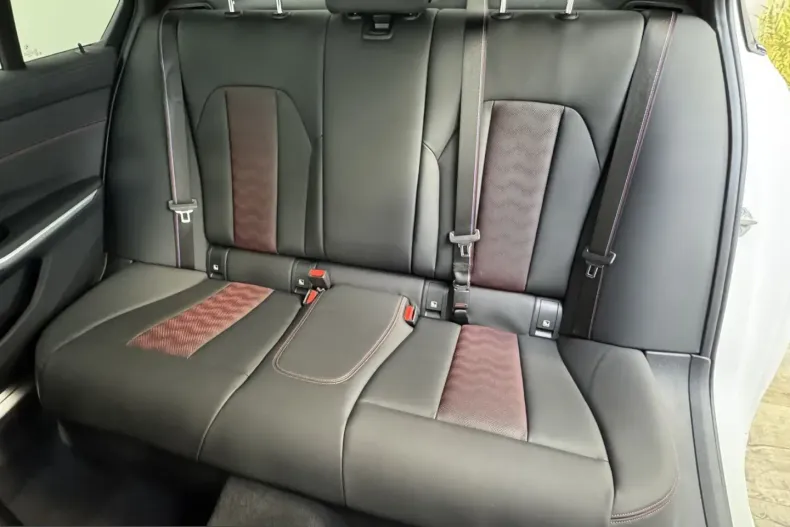 BMW M3 (Seria 3) din 2024 cu 16.350 km - oferta BMW228843 - foto 24