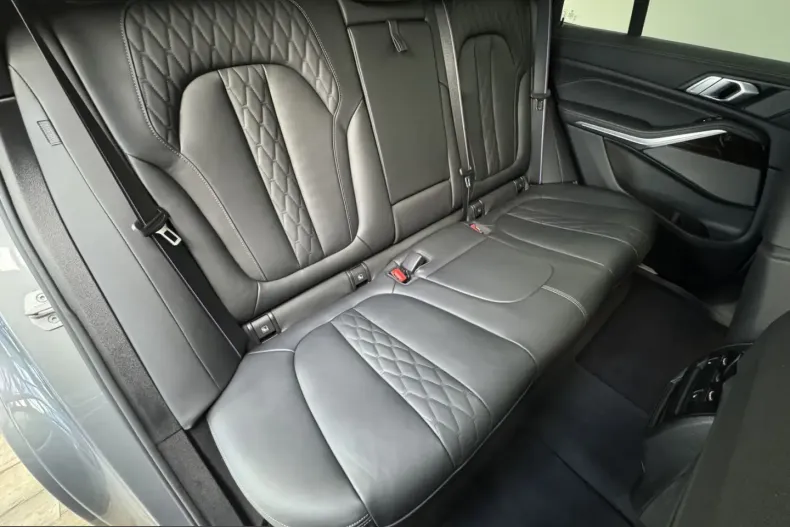BMW X5 (Seria X) din 2025 cu 5.650 km - oferta BMW228846 - foto 29