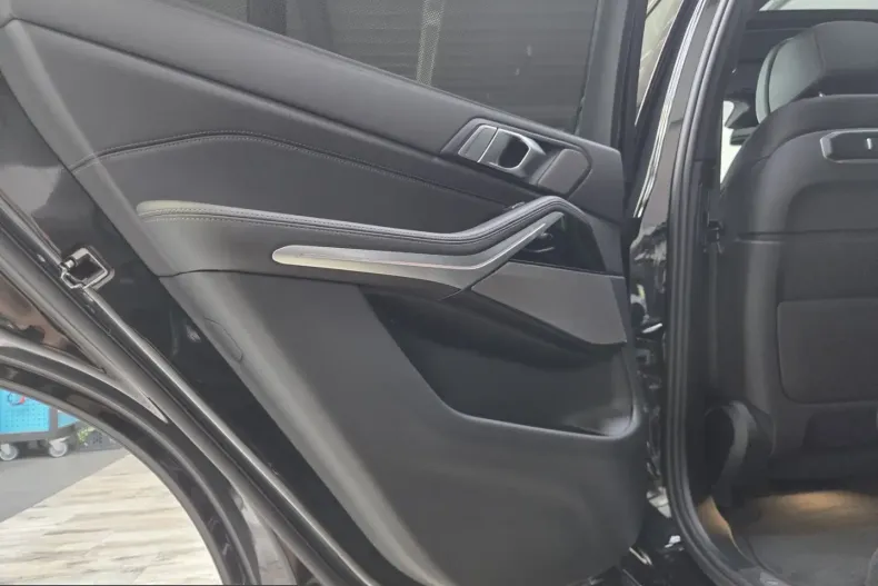 BMW X5 (Seria X) din 2025 cu 15.150 km - oferta BMW228848 - foto 20