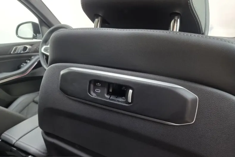 BMW X5 (Seria X) din 2025 cu 15.150 km - oferta BMW228848 - foto 32