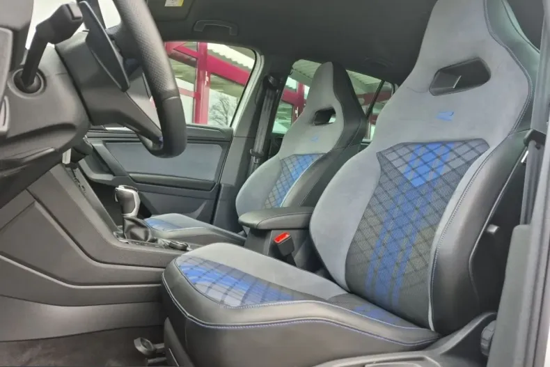 Volkswagen Tiguan din 2023 cu 38.700 km - oferta VOL228863 - foto 16