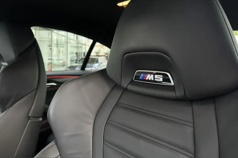 BMW M5 (Seria 5) din 2023 cu 40.914 km - oferta BMW228864 - foto 12
