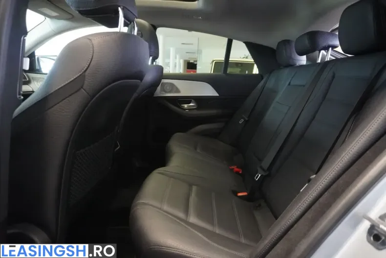 Mercedes-Benz GLE 300 (Clasa GLE) din 2024 cu 43.000 km - oferta MER228865 - foto 9