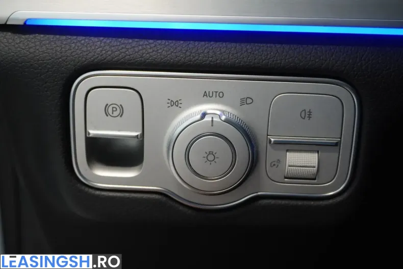 Mercedes-Benz GLE 300 (Clasa GLE) din 2024 cu 43.000 km - oferta MER228865 - foto 13