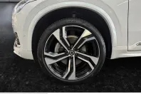Volvo XC90 din 2023 cu 32.125 km - oferta VOL228868 - foto 17