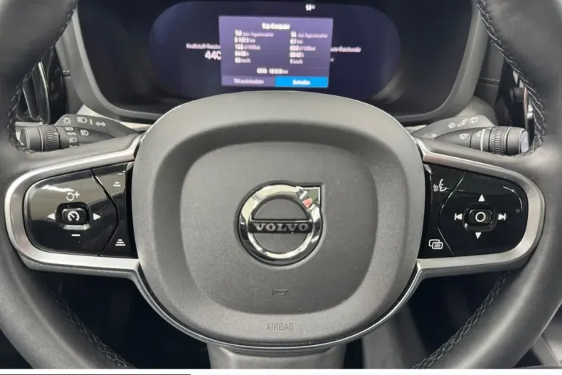 Volvo XC60 din 2025 cu 18.595 km - oferta VOL228869 - foto 24