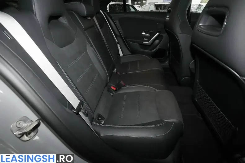 Mercedes-Benz CLA 220 (Clasa CLA) din 2025 cu 10.897 km - oferta MER228874 - foto 6