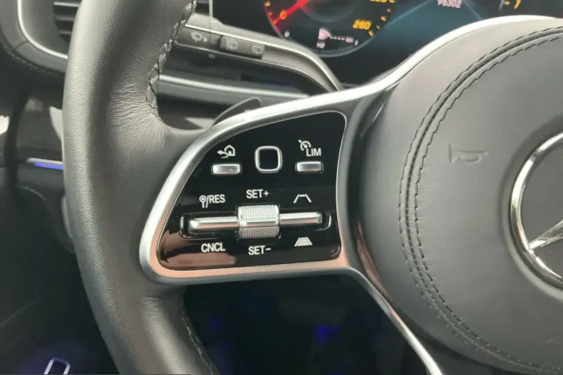 Mercedes-Benz GLE 400 (Clasa GLE) din 2023 cu 96.384 km - oferta MER228883 - foto 13
