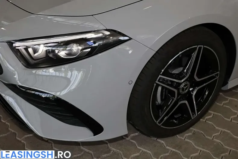 Mercedes-Benz A 200 (Clasa A) din 2025 cu 10.000 km - oferta MER228884 - foto 3