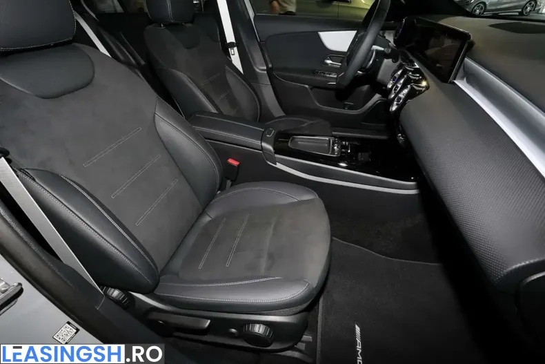 Mercedes-Benz A 200 (Clasa A) din 2025 cu 10.000 km - oferta MER228884 - foto 4