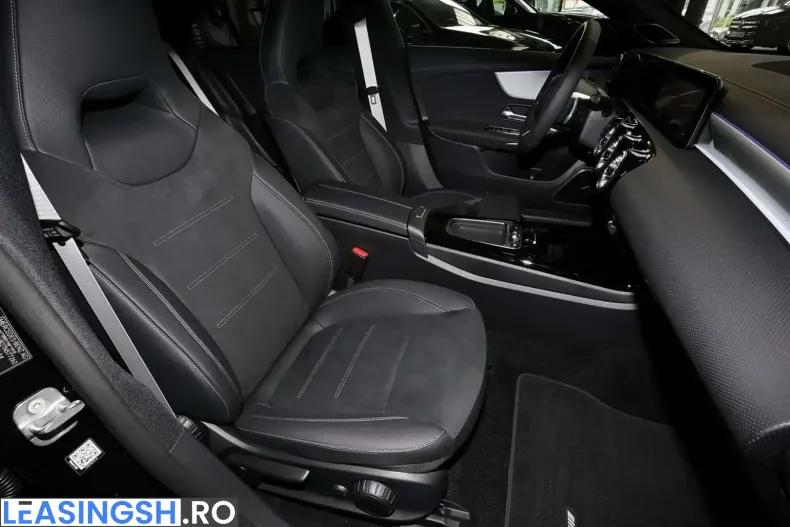 Mercedes-Benz CLA 200 (Clasa CLA) din 2025 cu 14.124 km - oferta MER228886 - foto 4