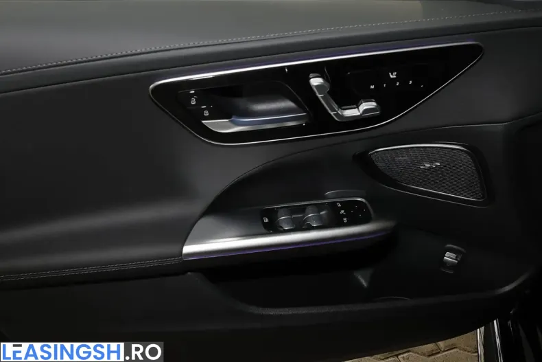 Mercedes-Benz C 300 (Clasa C) din 2025 cu 13.889 km - oferta MER228887 - foto 11