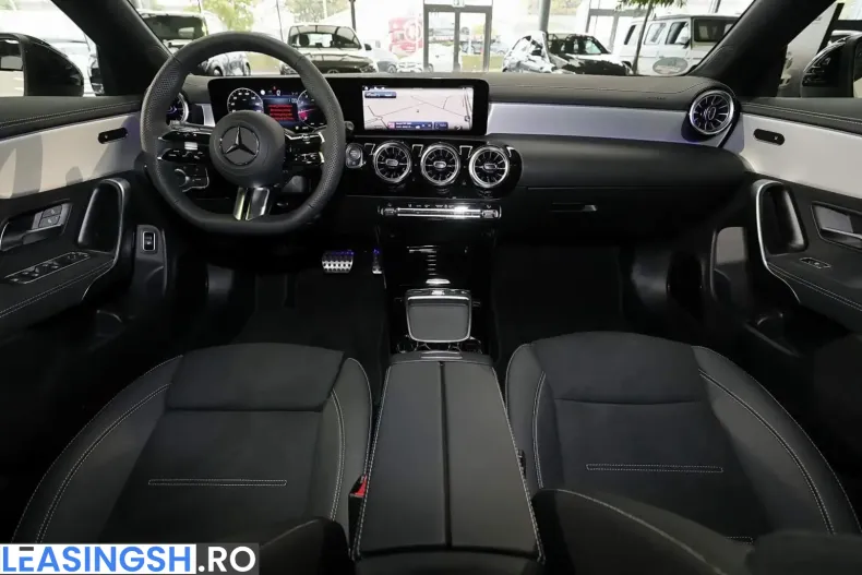 Mercedes-Benz CLA 200 (Clasa CLA) din 2025 cu 12.563 km - oferta MER228888 - foto 5