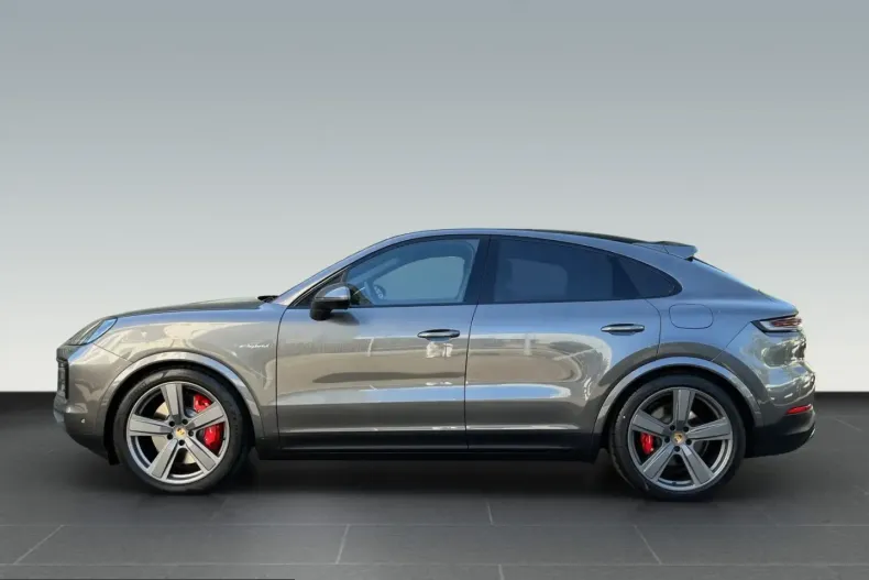 Porsche Cayenne din 2024 cu 24.857 km - oferta POR228900 - foto 2