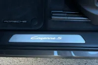 Porsche Cayenne din 2024 cu 24.857 km - oferta POR228900 - foto 22
