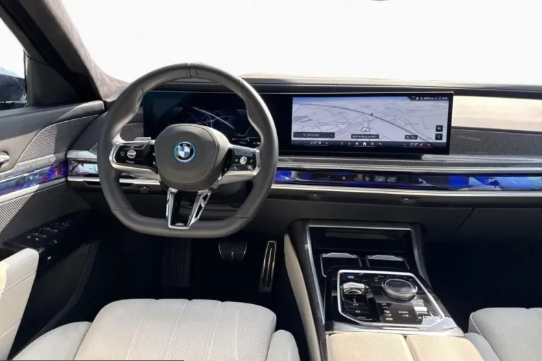 BMW i7 (Seria 7) din 2025 cu 19.908 km - oferta BMW228906 - foto 10