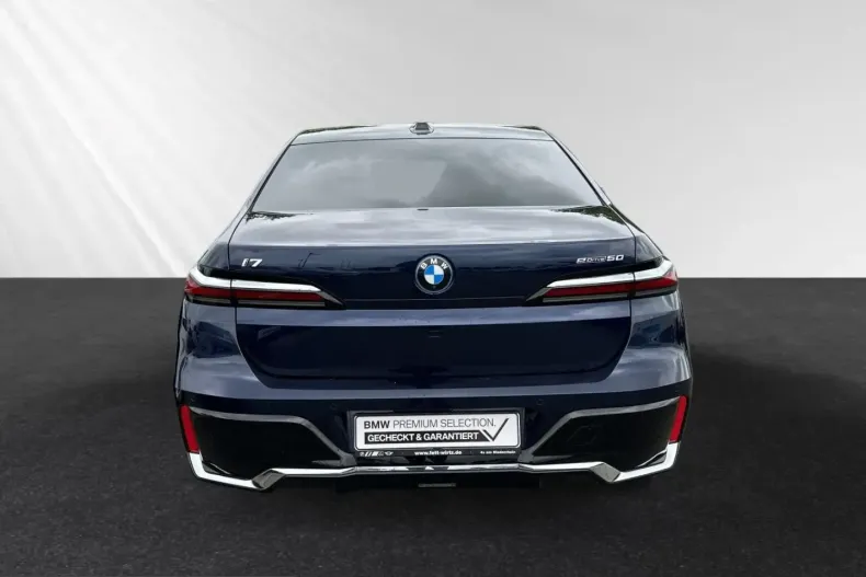 BMW i7 (Seria 7) din 2025 cu 15.890 km - oferta BMW228907 - foto 6