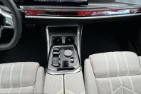 BMW i7 (Seria 7) din 2025 cu 15.890 km - oferta BMW228907 - foto 10