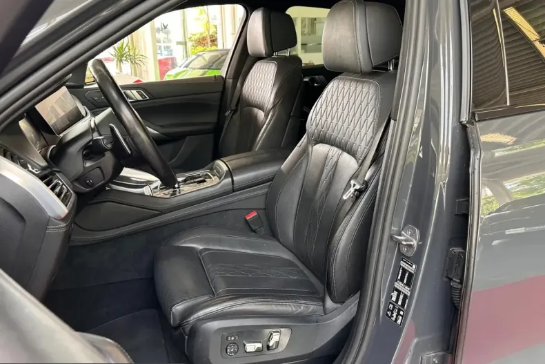 BMW X6 (Seria X) din 2023 cu 45.026 km - oferta BMW228909 - foto 13