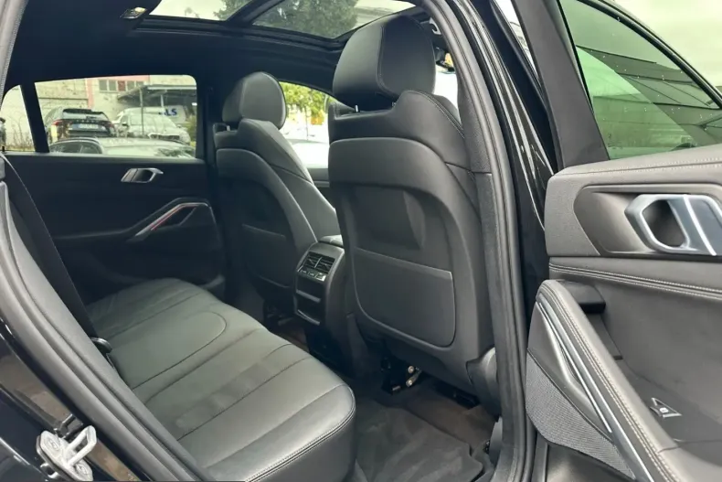 BMW X6 (Seria X) din 2021 cu 82.450 km - oferta BMW228910 - foto 11
