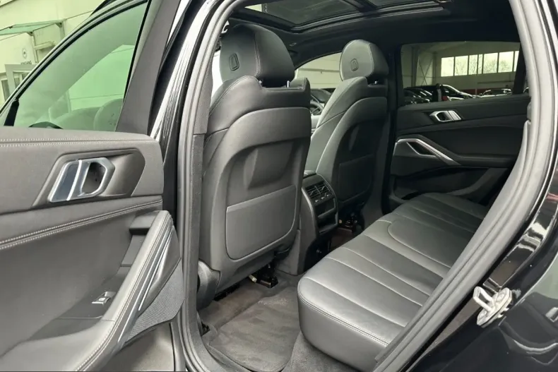 BMW X6 (Seria X) din 2021 cu 82.450 km - oferta BMW228910 - foto 13