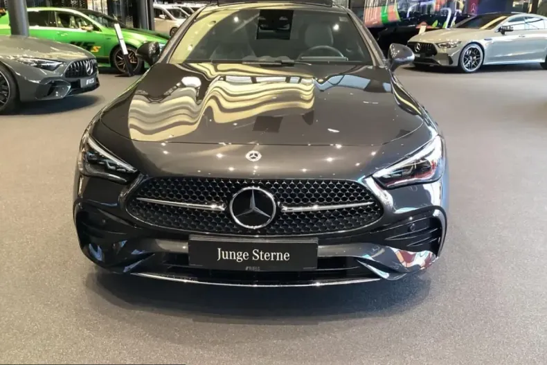 Mercedes-Benz CLE 220 (Clasa CLE) din 2024 cu 8.813 km - oferta MER228916 - foto 2