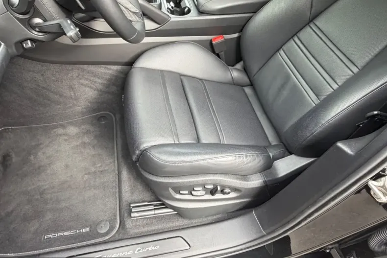 Porsche Cayenne din 2025 cu 28.900 km - oferta POR228920 - foto 9