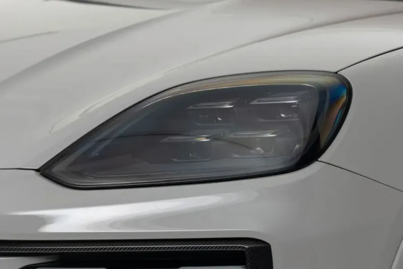 Porsche Cayenne din 2024 cu 24.314 km - oferta POR228921 - foto 12