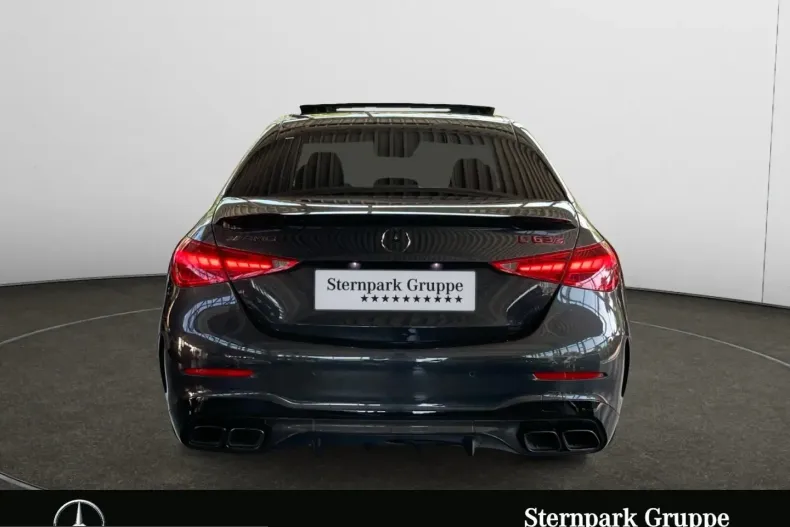 Mercedes-Benz C 63 AMG (Clasa C) din 2023 cu 35.509 km - oferta MER228928 - foto 4