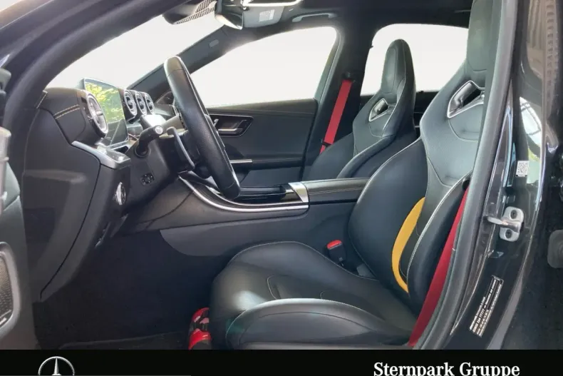 Mercedes-Benz C 63 AMG (Clasa C) din 2023 cu 35.509 km - oferta MER228928 - foto 9