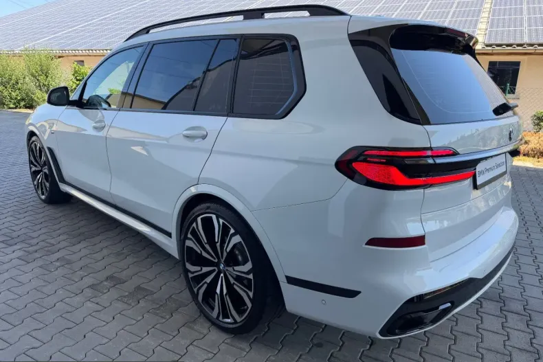 BMW X7 (Seria X) din 2024 cu 64.431 km - oferta BMW228929 - foto 4
