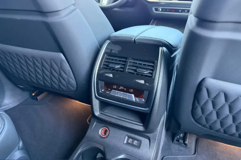 BMW X7 (Seria X) din 2024 cu 64.431 km - oferta BMW228929 - foto 22