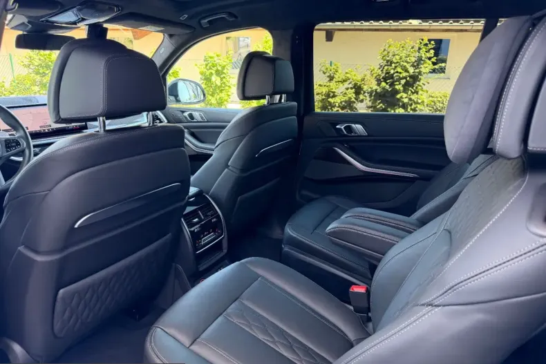 BMW X7 (Seria X) din 2024 cu 64.431 km - oferta BMW228929 - foto 23