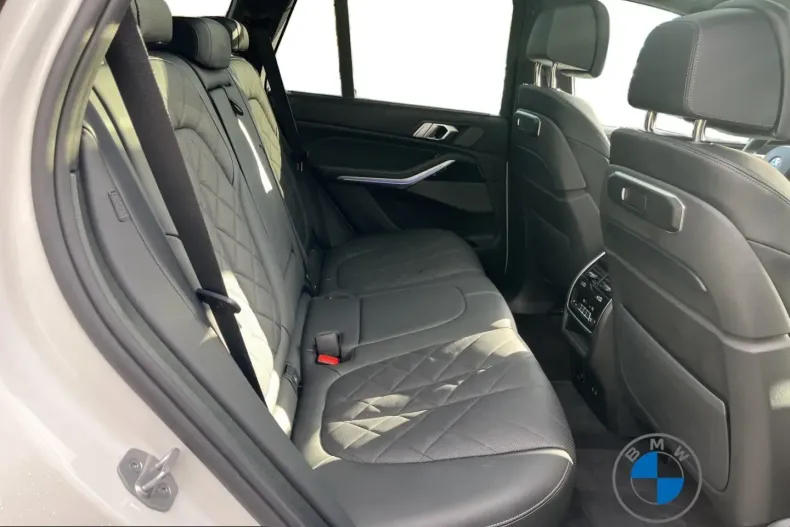 BMW X5 (Seria X) din 2025 cu 26.357 km - oferta BMW228938 - foto 17