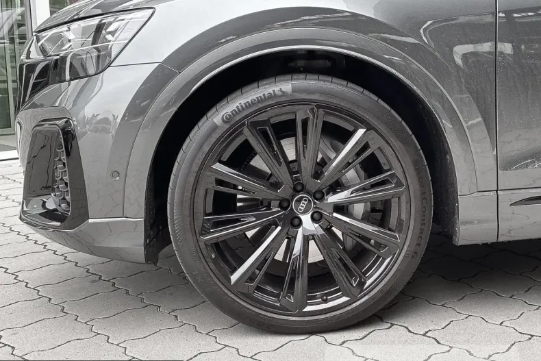 Audi Q8 din 2025 cu 8.730 km - oferta AUD228939 - foto 7