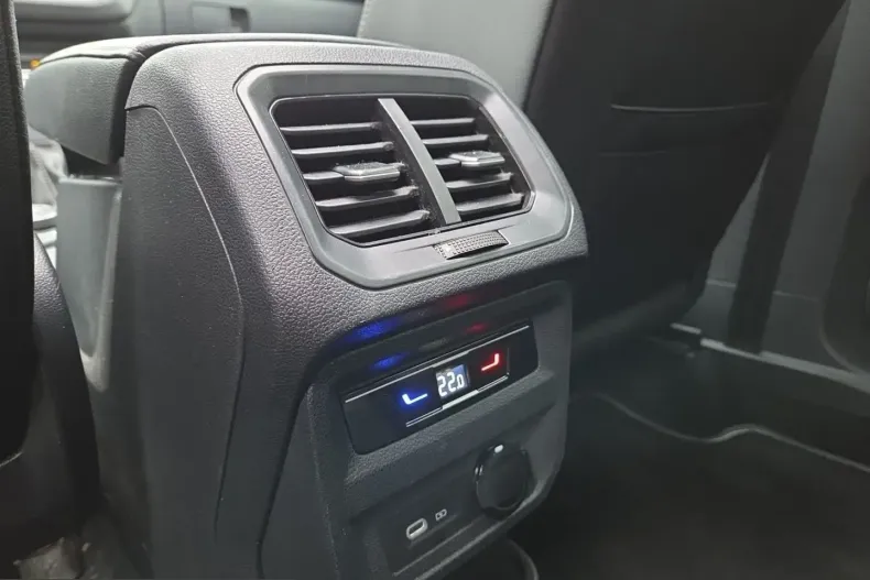 Volkswagen Tiguan Allspace din 2024 cu 47.950 km - oferta VOL228940 - foto 15