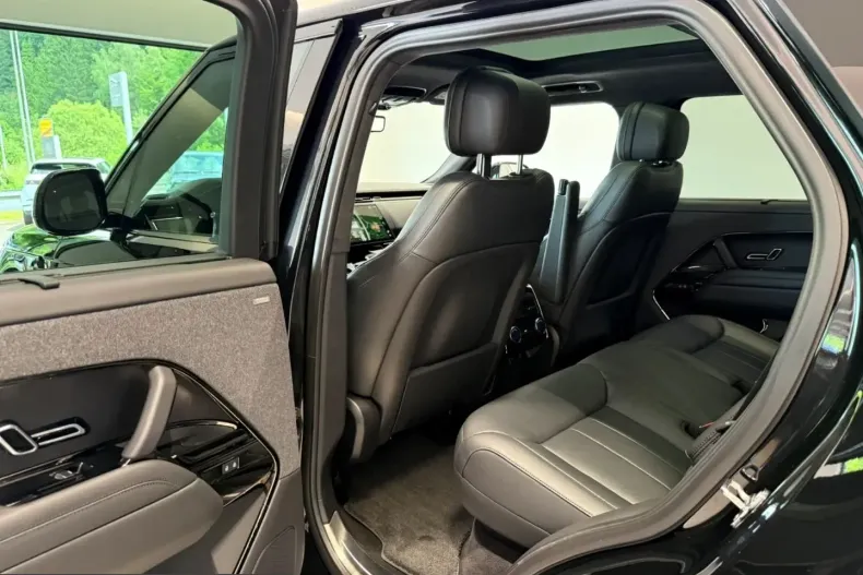 Land Rover Range Rover Sport din 2025 cu 28.000 km - oferta LAN228946 - foto 15