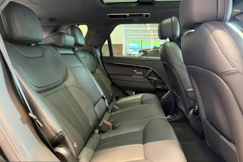 Land Rover Range Rover Sport din 2025 cu 28.000 km - oferta LAN228946 - foto 18