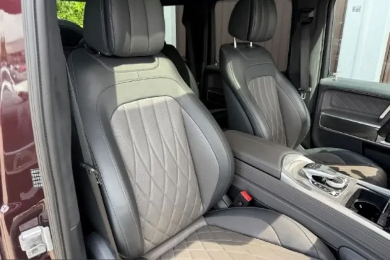 Mercedes-Benz G 500 (Clasa G) din 2023 cu 12.300 km - oferta MER228947 - foto 14