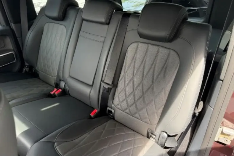 Mercedes-Benz G 500 (Clasa G) din 2023 cu 12.300 km - oferta MER228947 - foto 17