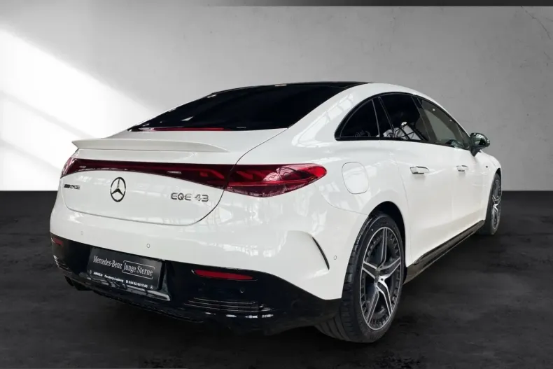 Mercedes-Benz EQE (Clasa E) din 2024 cu 7.550 km - oferta MER228950 - foto 5