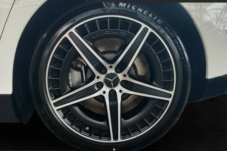Mercedes-Benz EQE (Clasa E) din 2024 cu 7.550 km - oferta MER228950 - foto 17