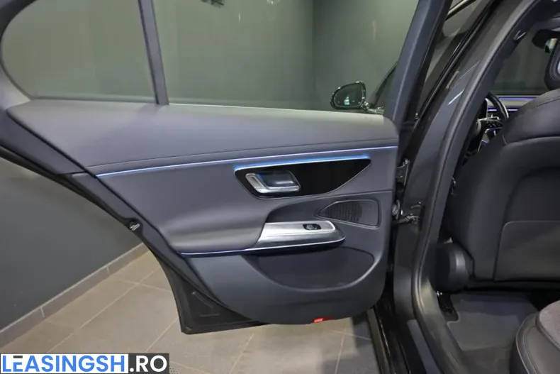 Mercedes-Benz E 200 (Clasa E) din 2024 cu 9.100 km - oferta MER228956 - foto 24