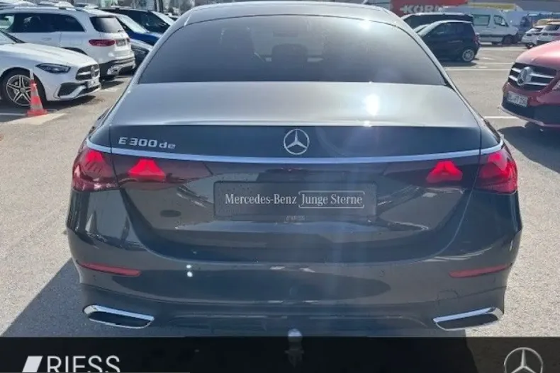 Mercedes-Benz E 300 (Clasa E) din 2025 cu 15.570 km - oferta MER228959 - foto 5