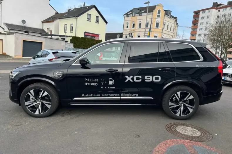 Volvo XC90 din 2024 cu 11.990 km - oferta VOL228960 - foto 4