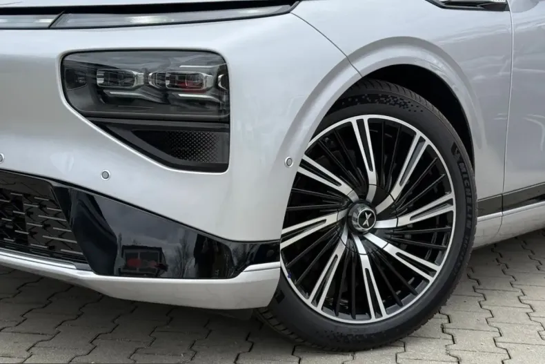XPENG G9 din 2025 cu 29.990 km - oferta XPE228961 - foto 3
