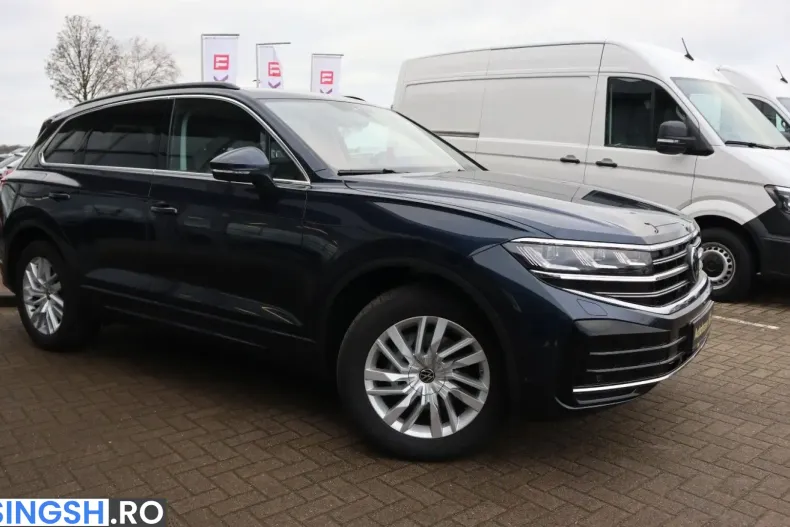 Volkswagen Touareg din 2024 cu 23.638 km - oferta VOL228964 - foto 3
