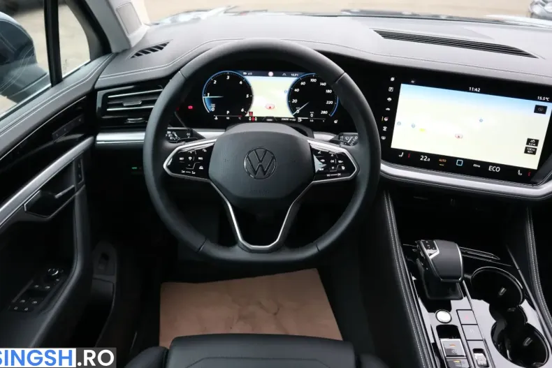 Volkswagen Touareg din 2024 cu 23.638 km - oferta VOL228964 - foto 8